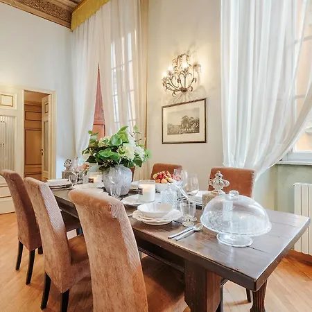 Apartment Casa San Giovanni, Romantic With View Over A Church
